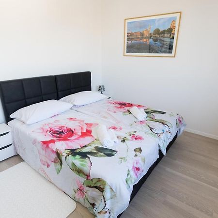 Studio Apartman Moonlight Задар Екстер'єр фото