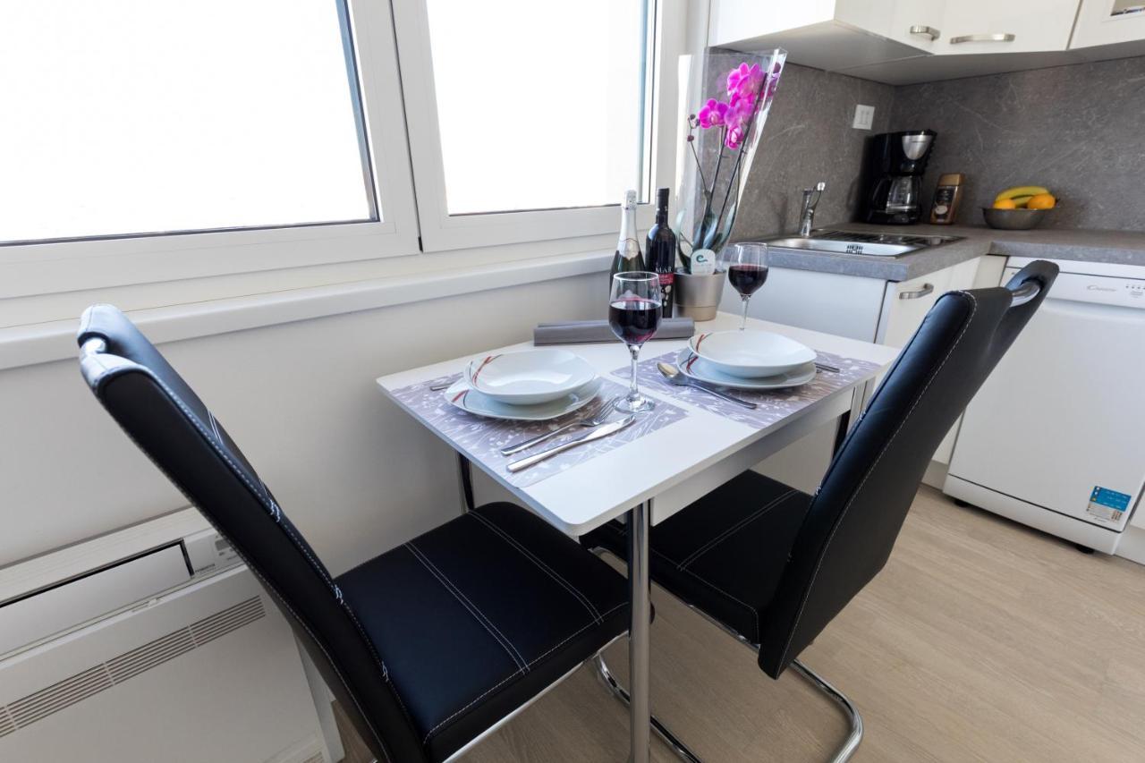 Studio Apartman Moonlight Задар Екстер'єр фото