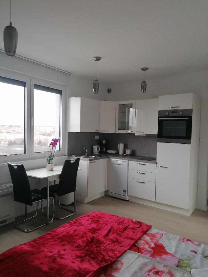 Studio Apartman Moonlight Задар Екстер'єр фото